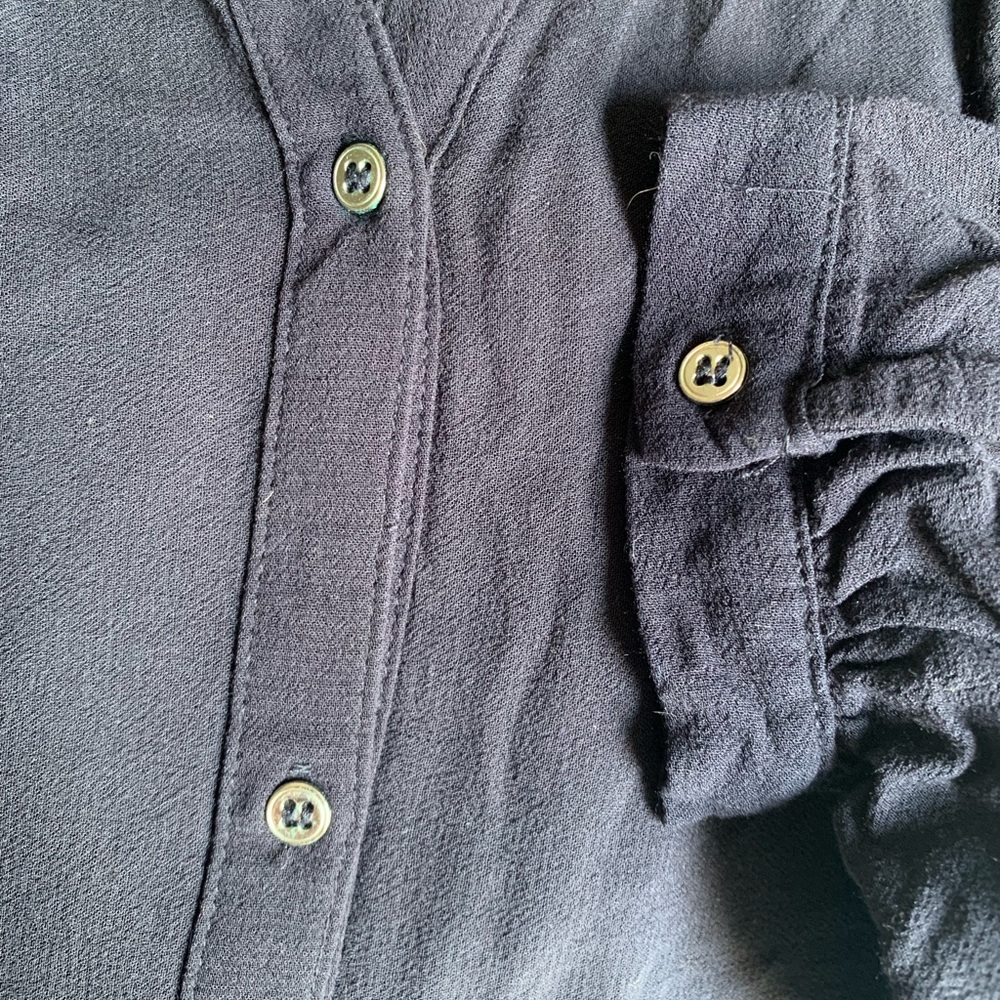 Navy thin Button down blouse - Picture 3 of 4
